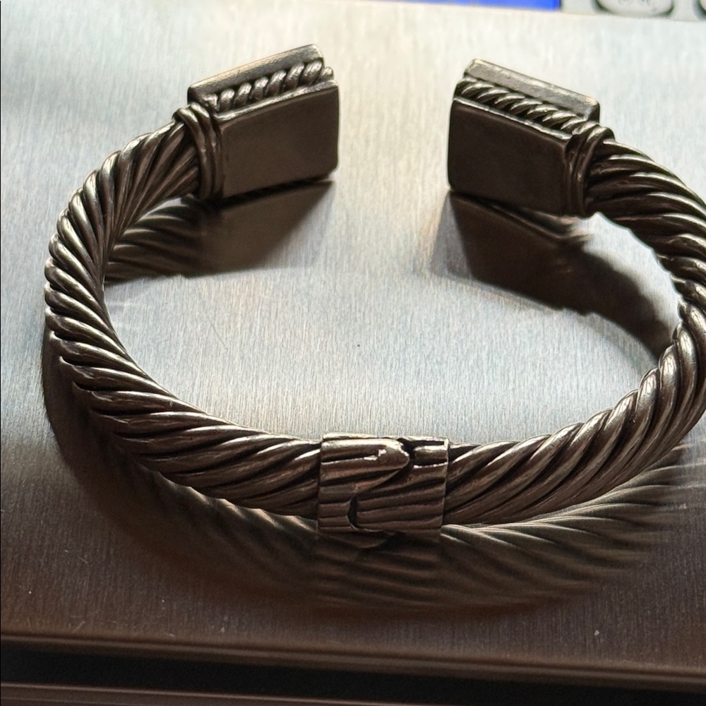 Silver and Turquoise Bracelet - Picture 9 of 13